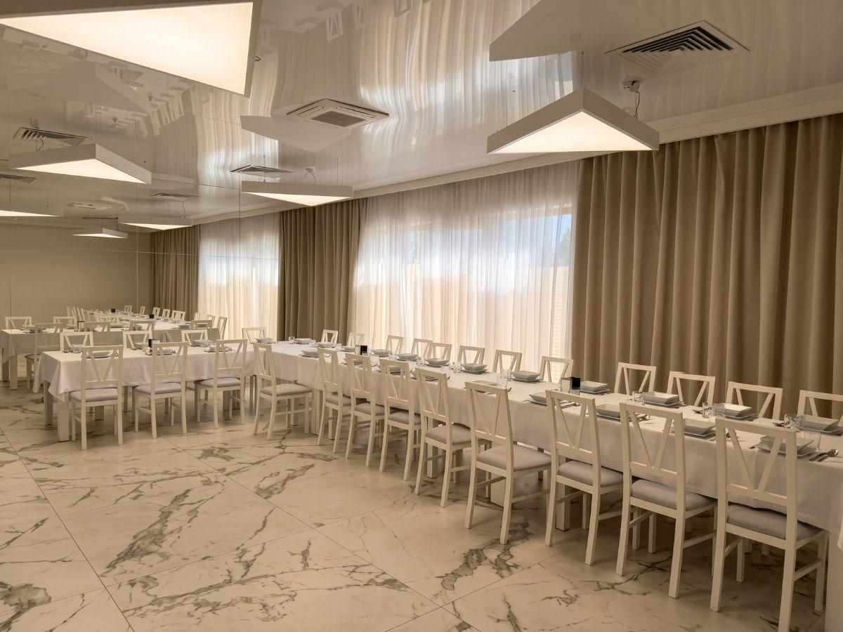 Kameralna sala bankietowa do 50 osób